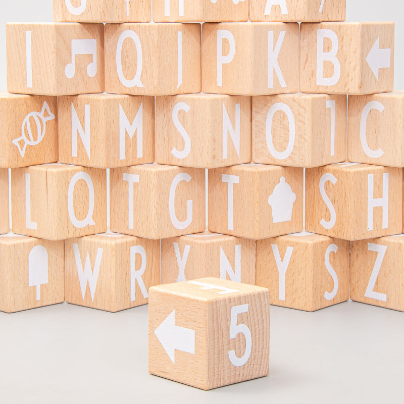 Solid wood building blocks large particle educational toys